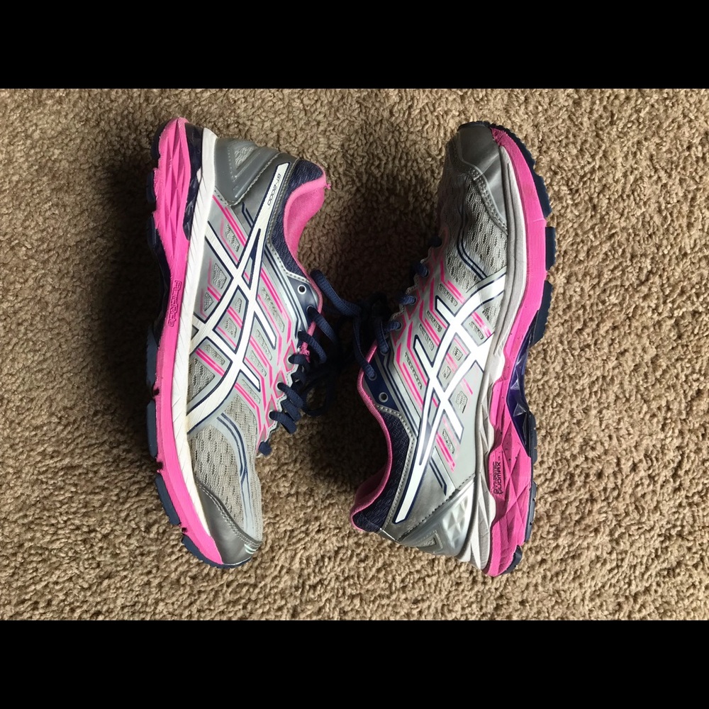 ASICS Running shoe